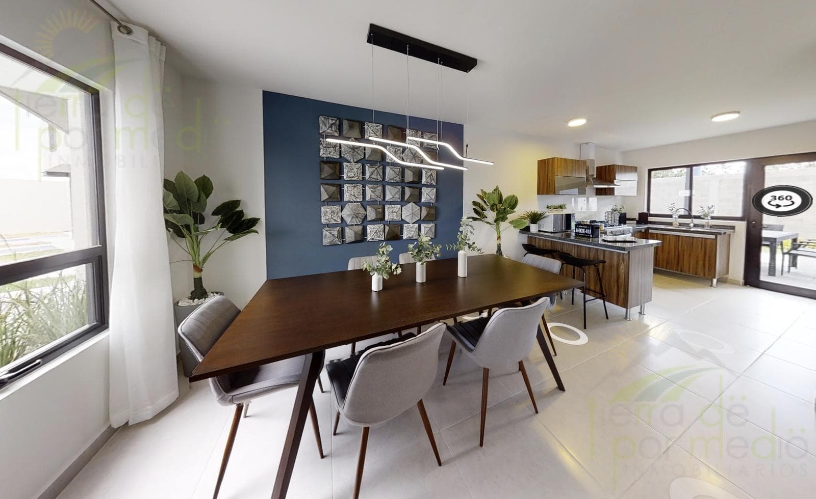 House for Pre-Sale with 4 Bedrooms (One on the Ground Floor), Zákia, Querétaro