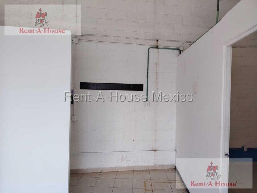 Commercial Space for Rent in Santa Martha Acatitla, Iztapalapa, CR 26-2062.
