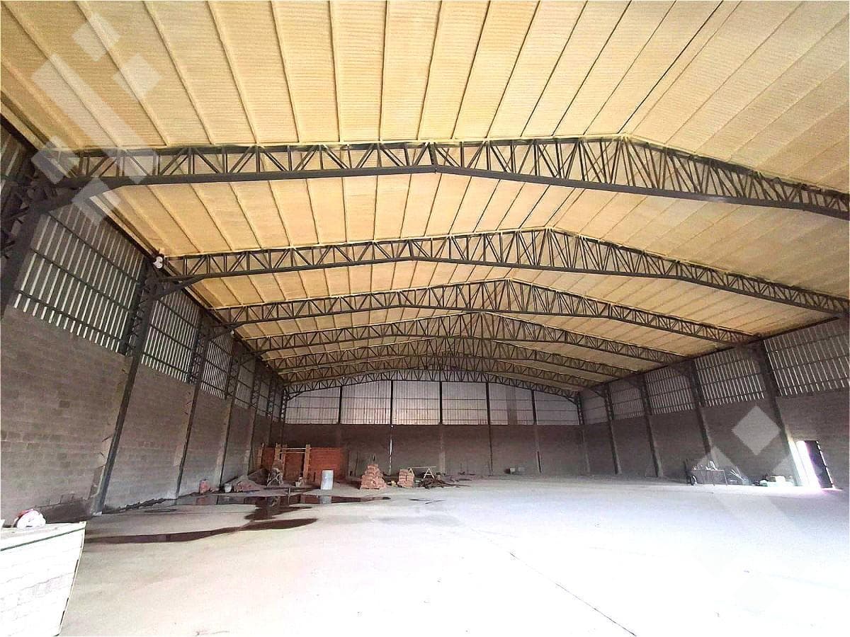 For Sale | 1,350 m² Warehouse | Necochea and Republica de Italia | Neuquén City