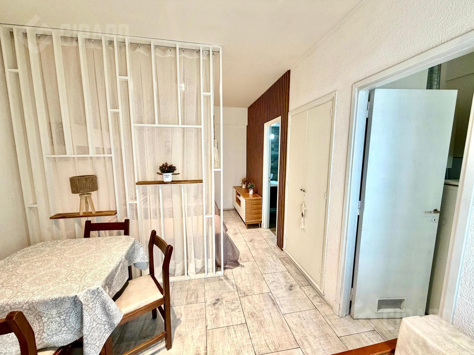 Apartment in Downtown