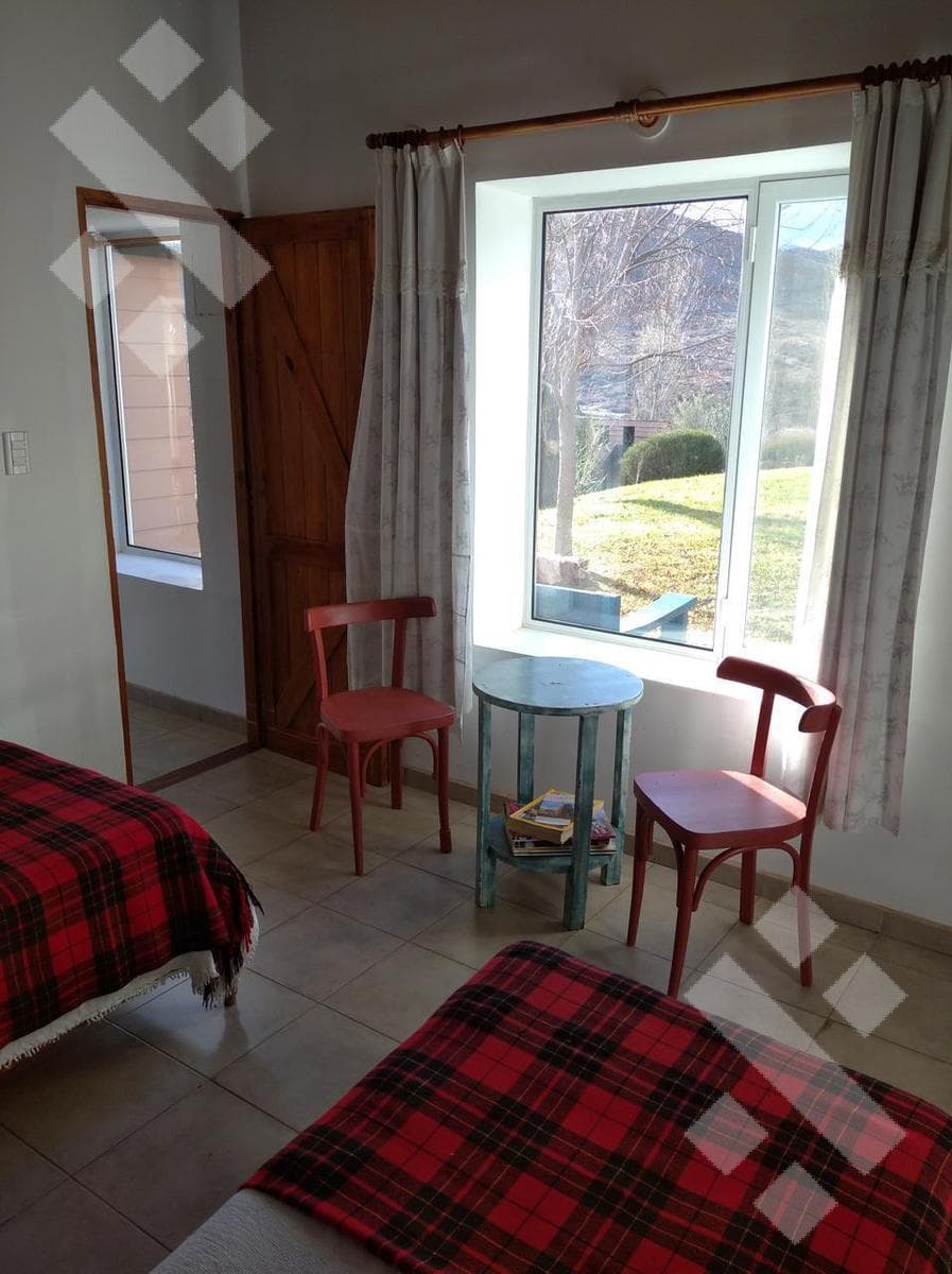 5-Bedroom House for Sale - Costas del Alumine Neighborhood - Alumine