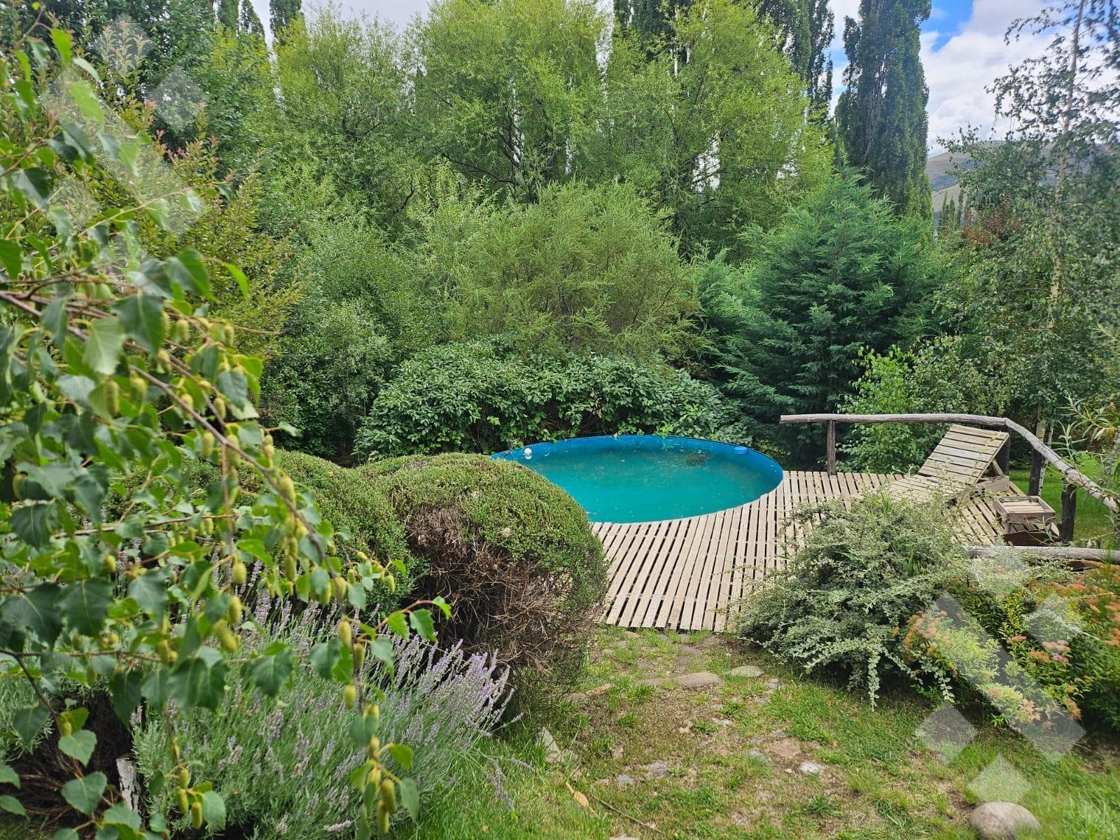 5-Bedroom House for Sale - Costas del Alumine Neighborhood - Alumine