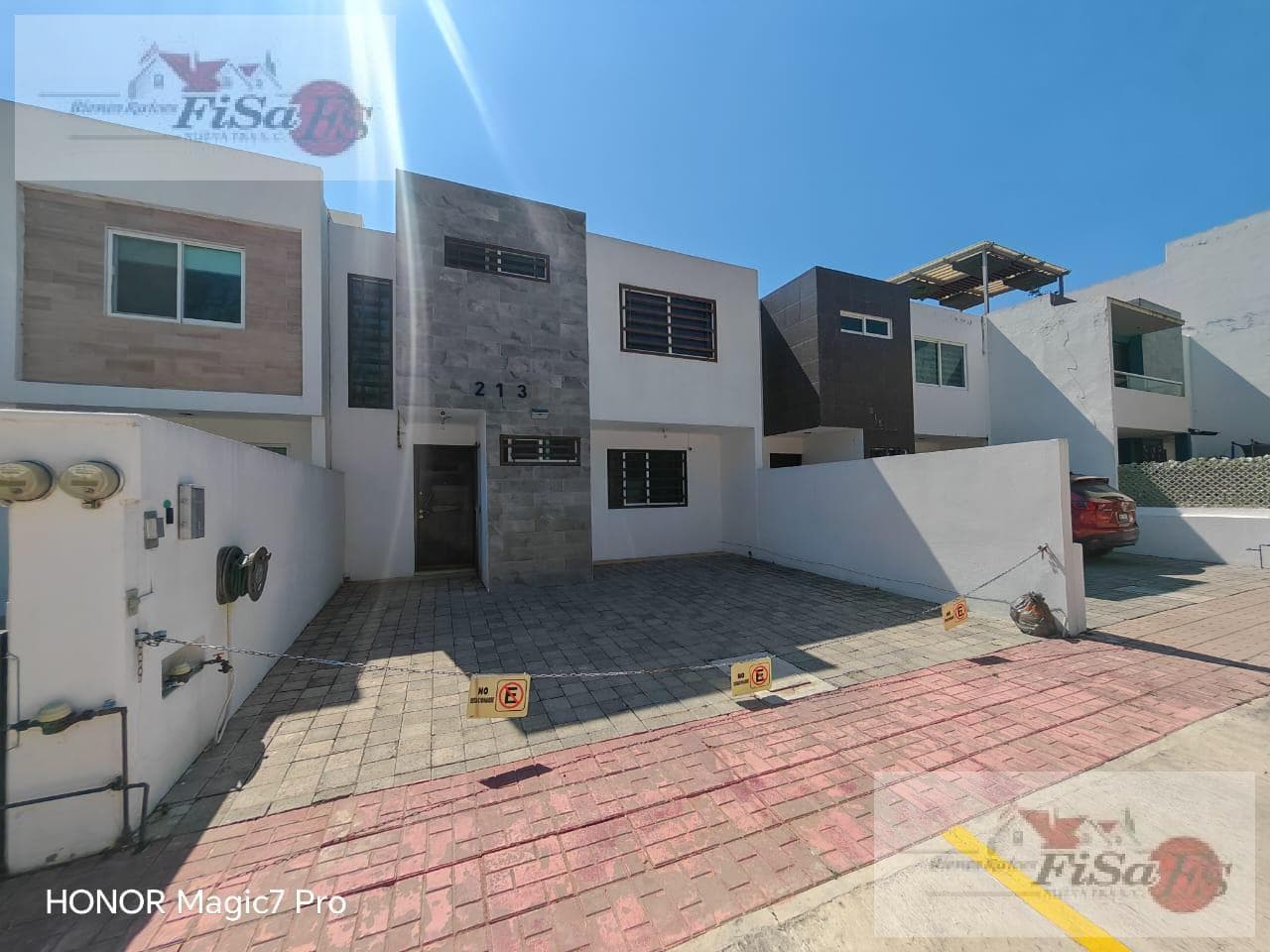 HOUSE FOR SALE IN CIRCUITO VIÑEDOS