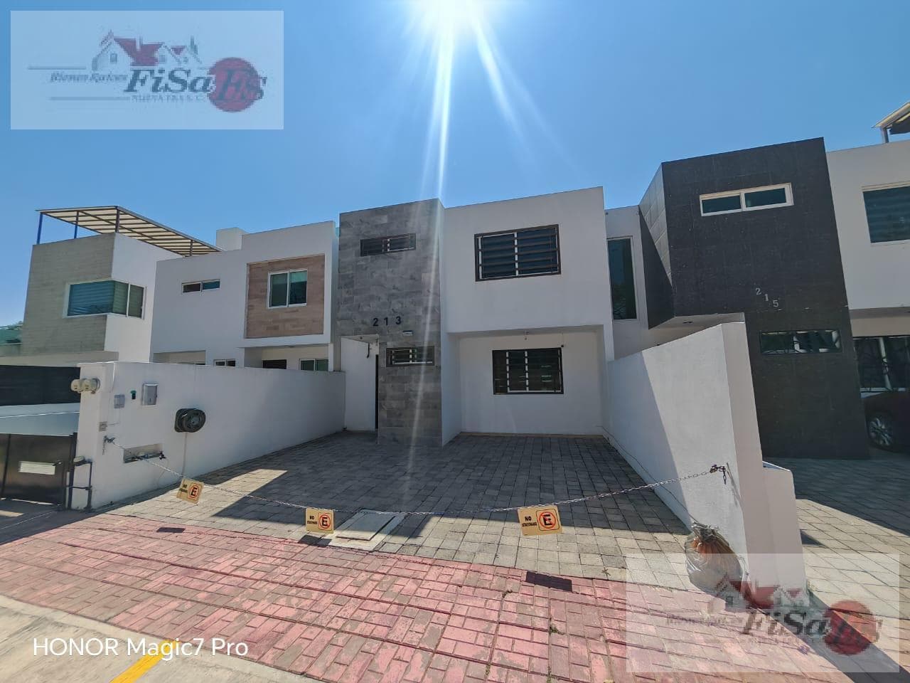 HOUSE FOR SALE IN CIRCUITO VIÑEDOS