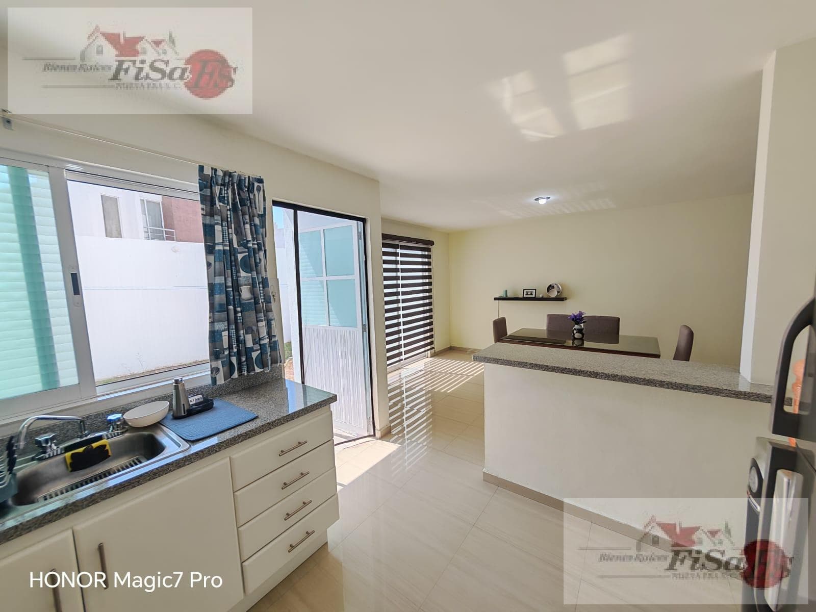 HOUSE FOR SALE IN CIRCUITO VIÑEDOS