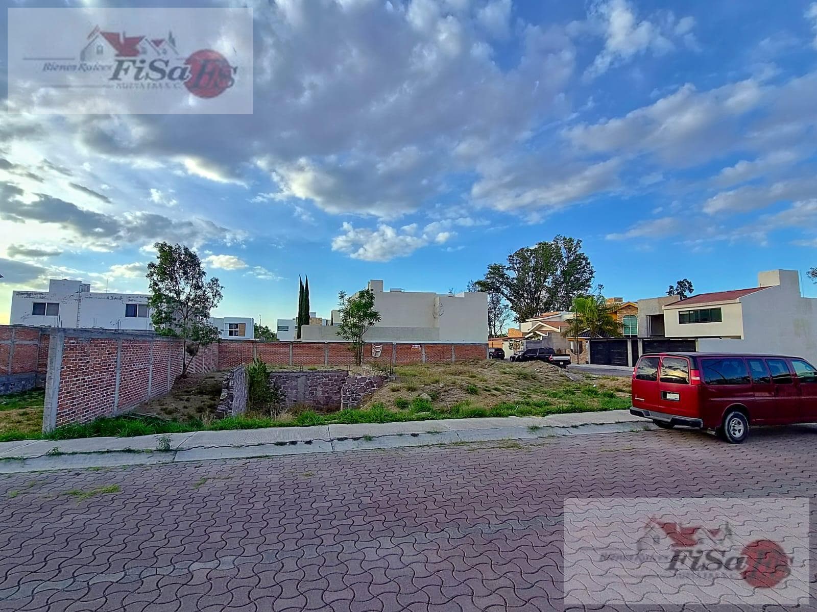 LAND FOR SALE IN THE LAS TROJES RESIDENTIAL AREA