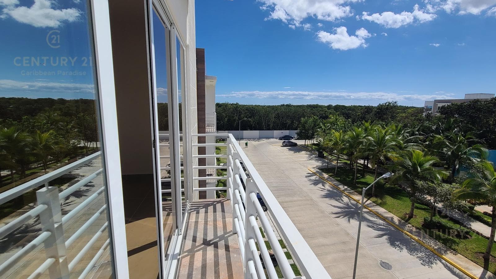 New 3-Bedroom Condo for Sale in Kuyaan, Playa del Carmen | P4563