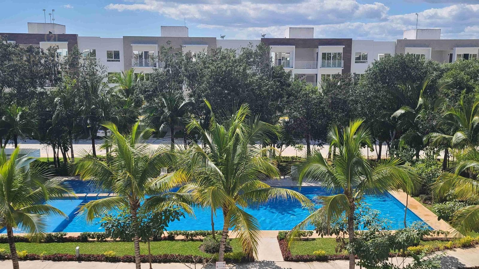 New 3-Bedroom Condo for Sale in Kuyaan, Playa del Carmen | P4563