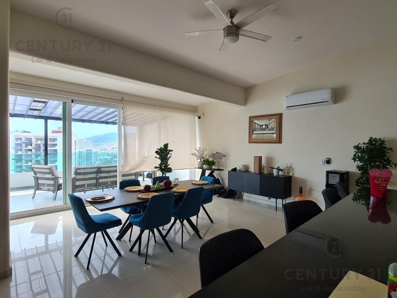 Apartment in the Club Deportivo Subdivision