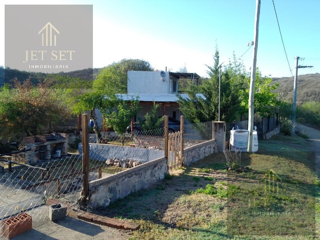 Venta Casa 3 Dormitorios en Río Ceballos | CASA DEPARTAMENTO con TERRAZA y PATIO