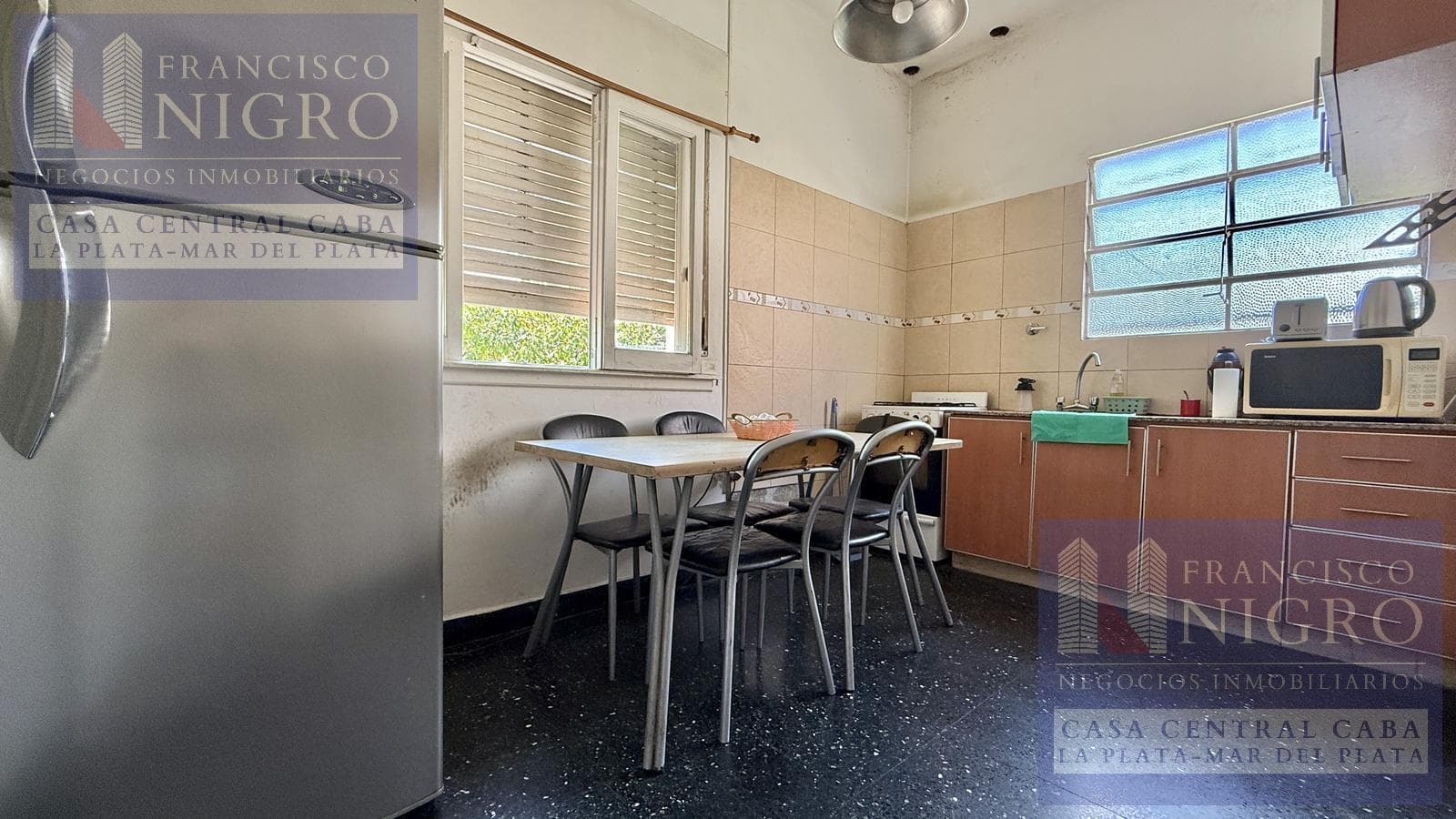4-room duplex for sale on the first floor (accessible by stairs) in Villa Real