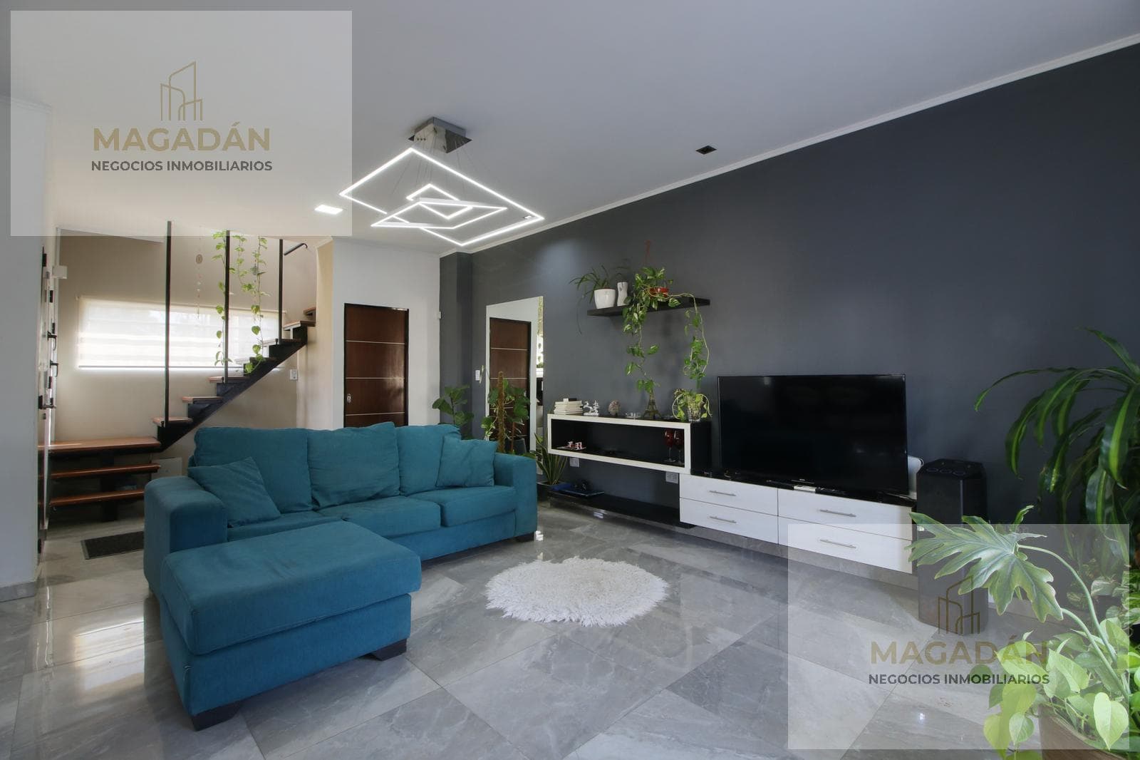 For Sale: 5-room house with patio, pool, and double garage—ITUZAINGO—Will accept trade
