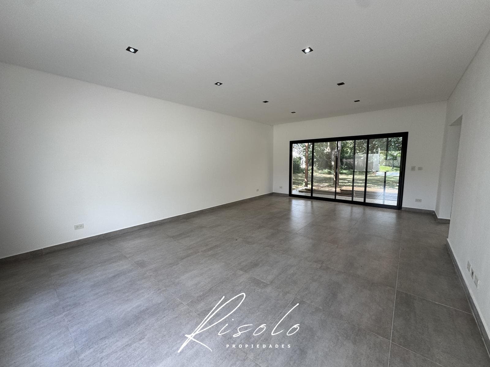 House in a Gated Community, Arboles, North Zone, Escobar
