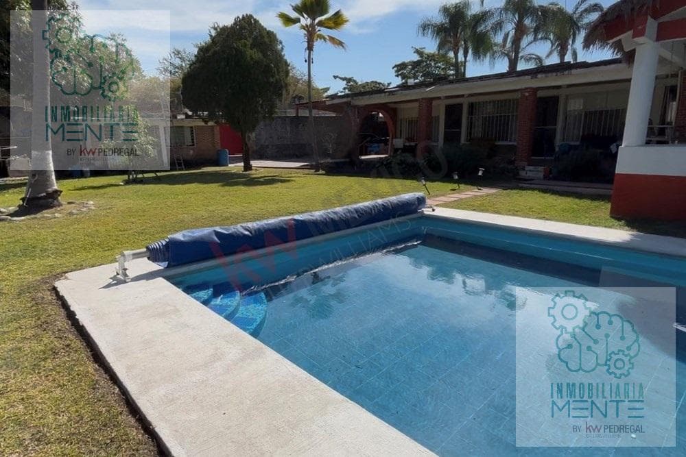 HOUSE FOR SALE IN THE REAL DEL PUENTE SUBDIVISION, XOCHITEPEC, MORELOS.