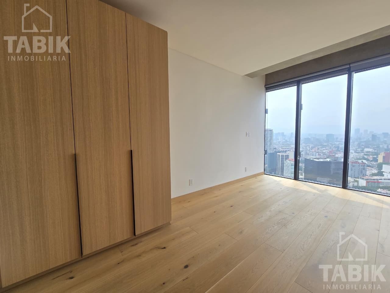 Brand-new 104-square-meter apartment for rent with more than 10 amenities on Reforma