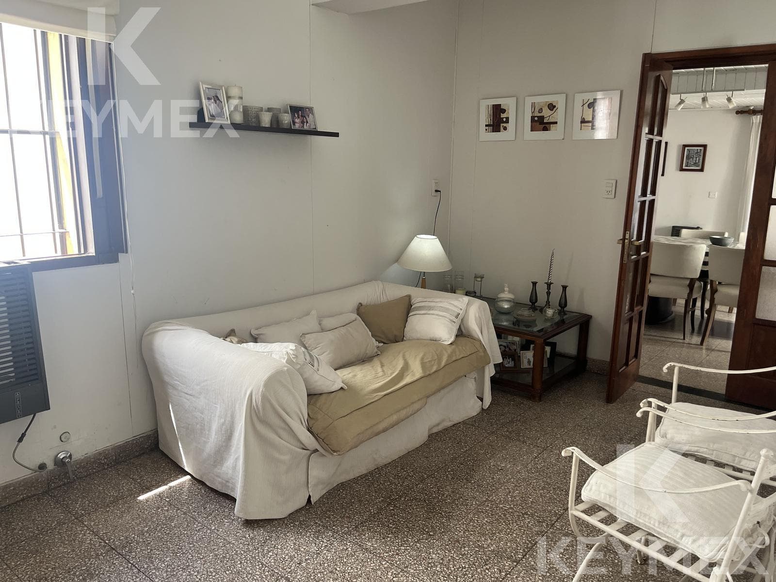 6-Bedroom House for Sale at La Plata 32, between 25 and 26