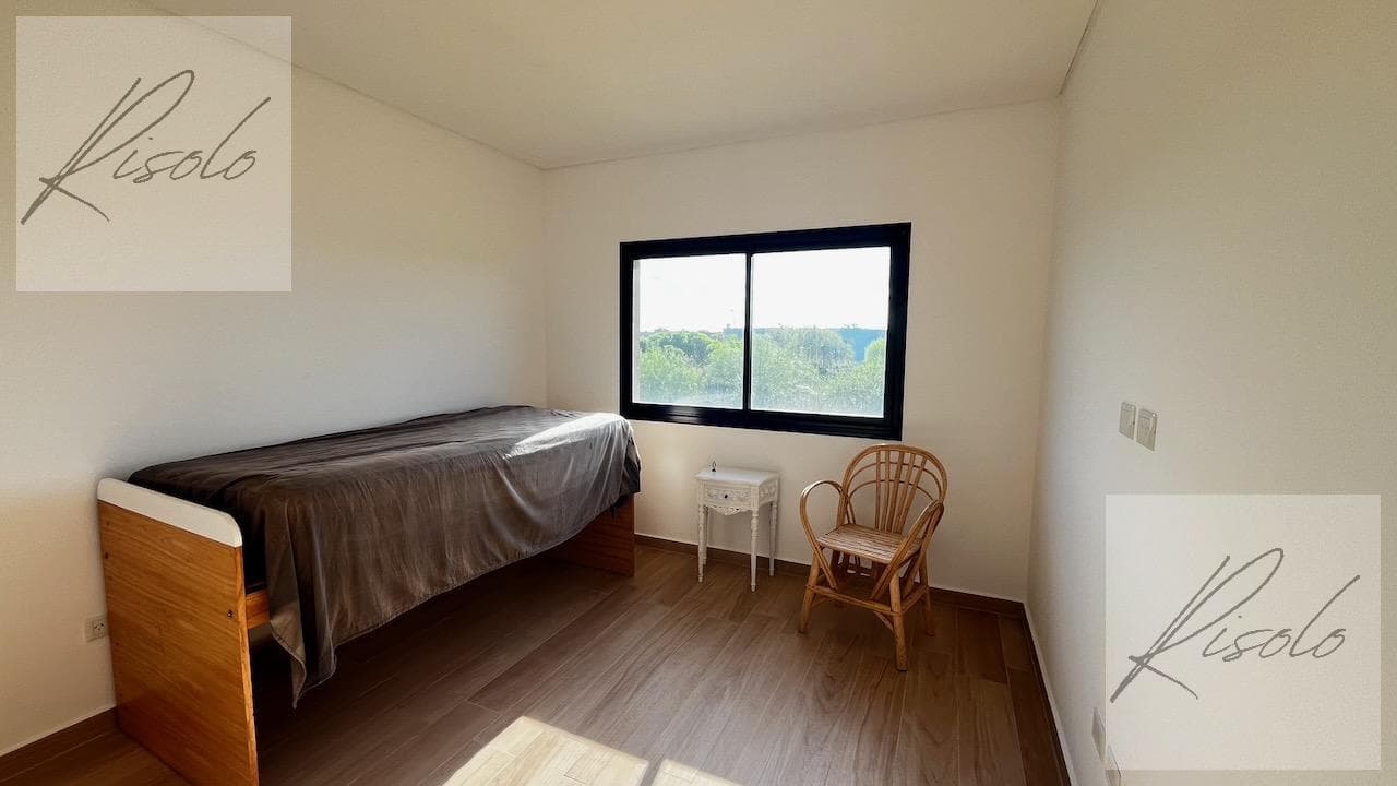 House for Sale, Pool, 3 Bedrooms, Office. Gated Community, Puertos - Araucarias, Escobar