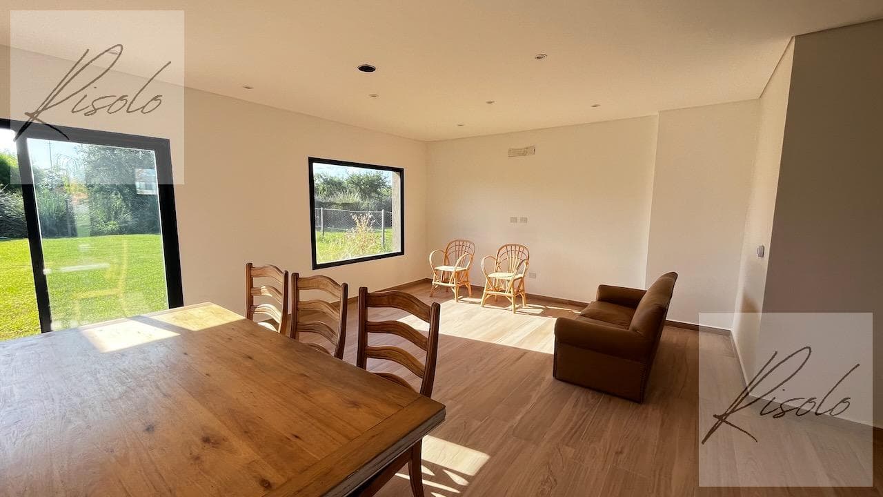House for Sale, Pool, 3 Bedrooms, Office. Gated Community, Puertos - Araucarias, Escobar