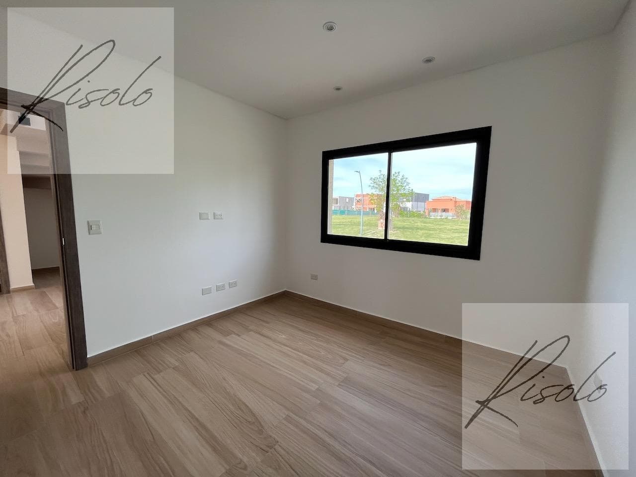 House for Sale, Pool, 3 Bedrooms, Office. Gated Community, Puertos - Araucarias, Escobar