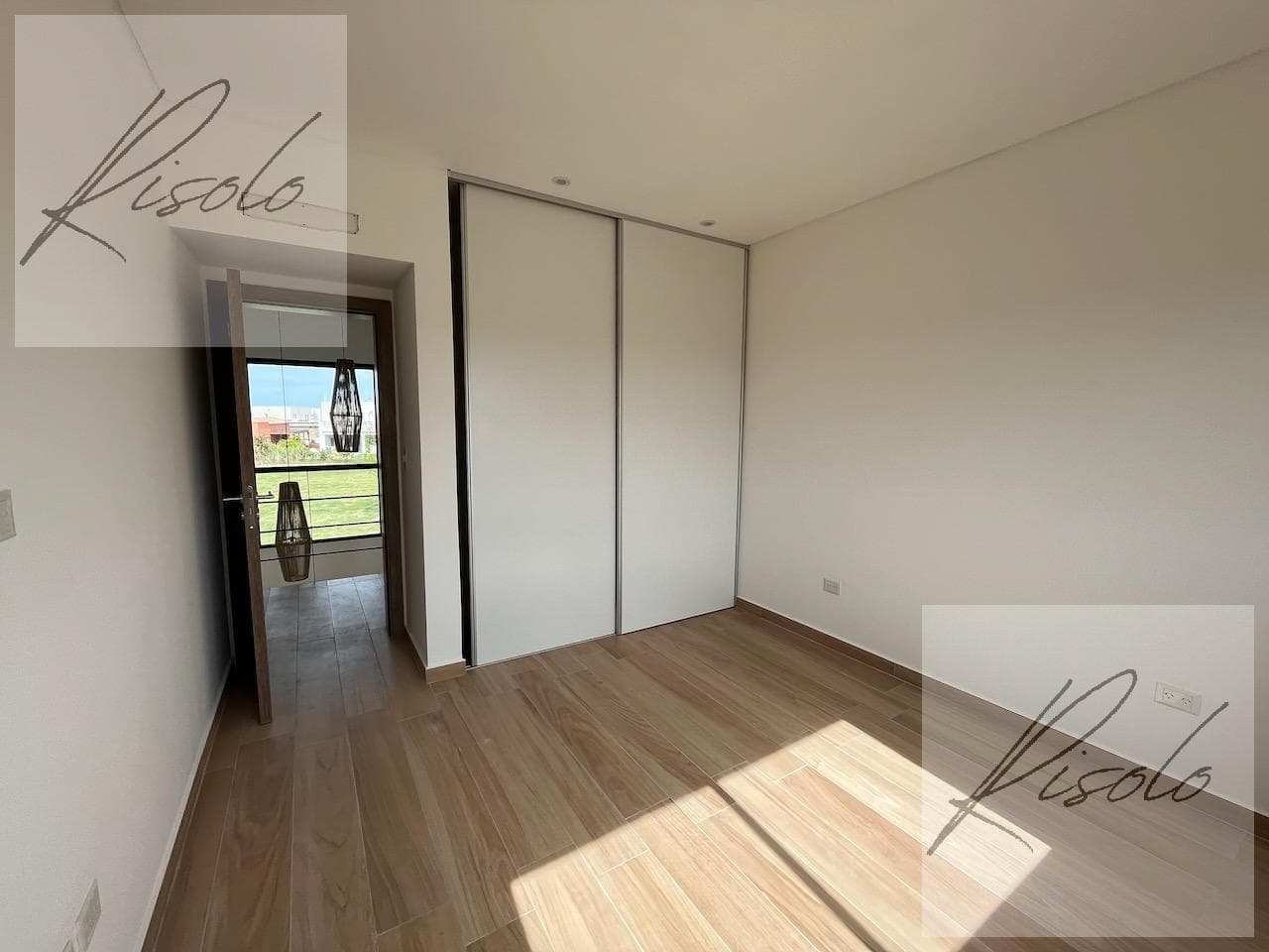 House for Sale, Pool, 3 Bedrooms, Office. Gated Community, Puertos - Araucarias, Escobar