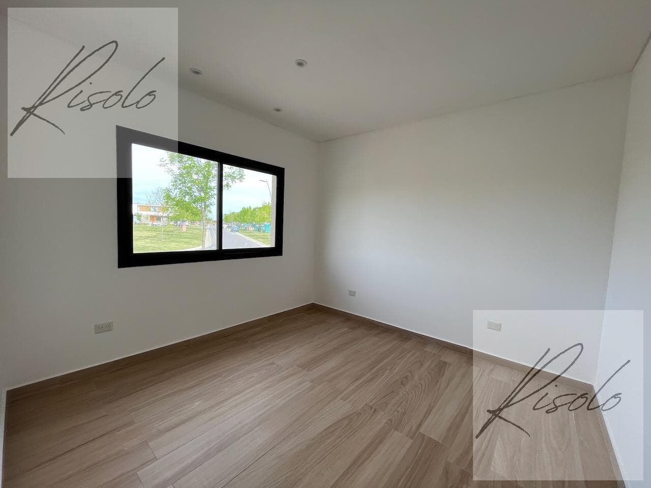 House for Sale, Pool, 3 Bedrooms, Office. Gated Community, Puertos - Araucarias, Escobar