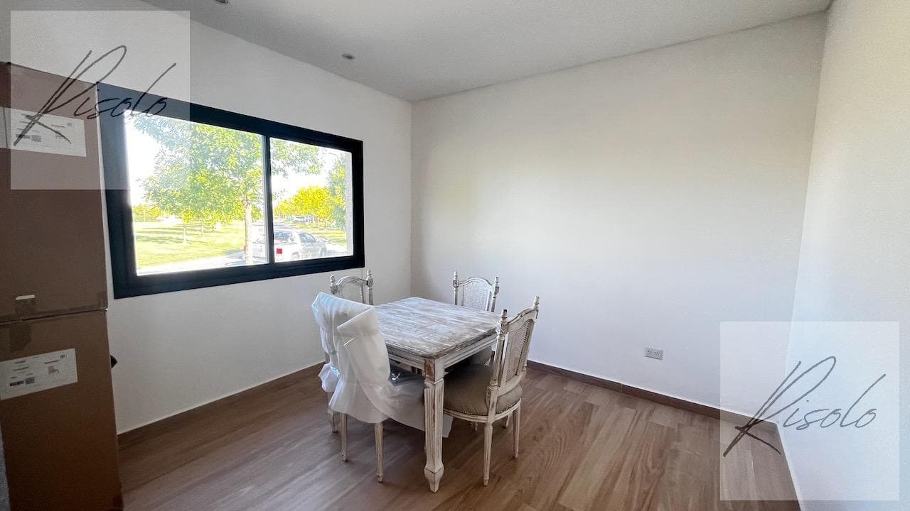 House for Sale, Pool, 3 Bedrooms, Office. Gated Community, Puertos - Araucarias, Escobar