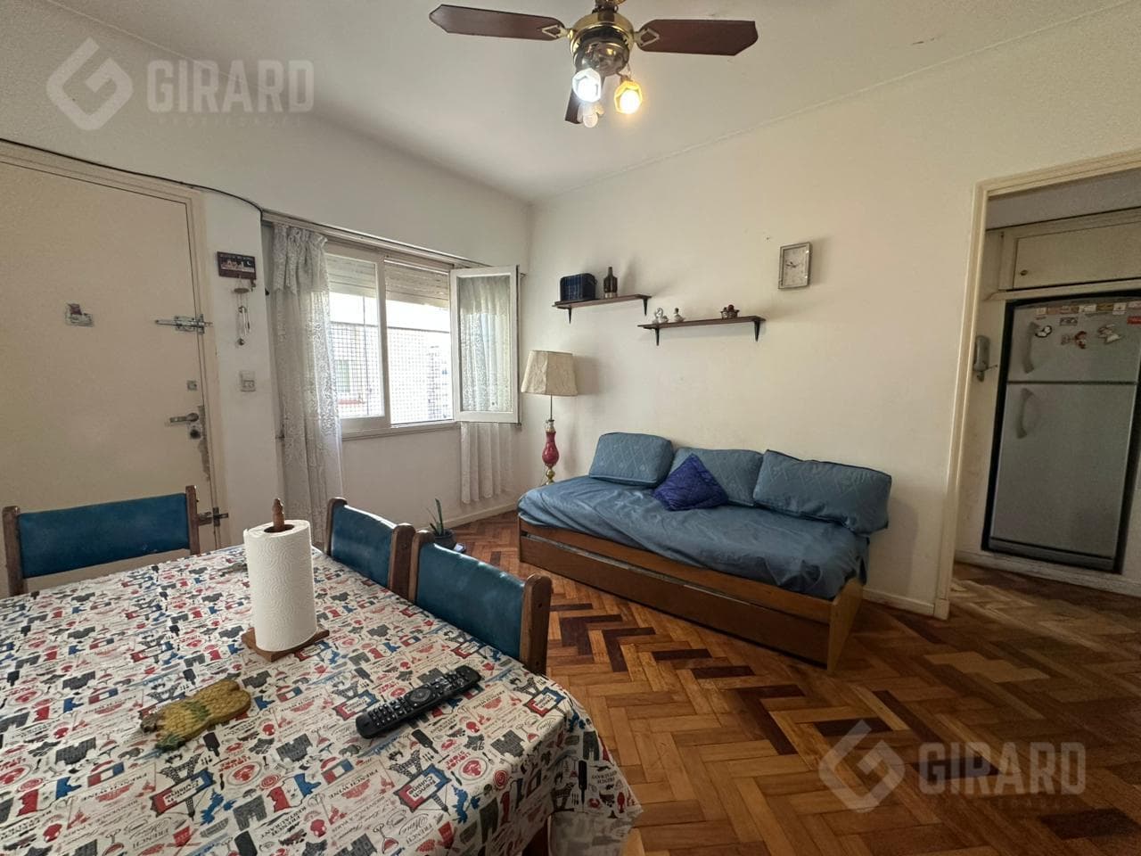 2-room apartment for sale with a reverse floor plan in the Macrocentro area