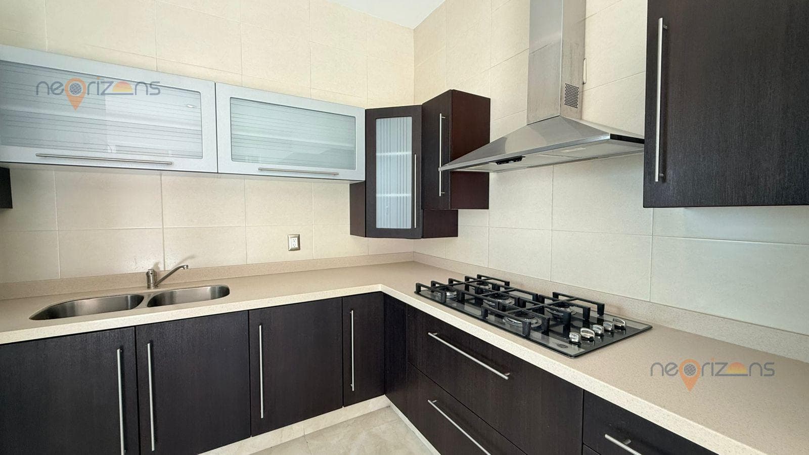 Single-Story Residential Home in the Villantigua Subdivision, 2 Bedrooms