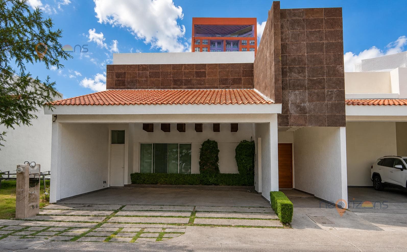 Single-Story Residential Home in the Villantigua Subdivision, 2 Bedrooms