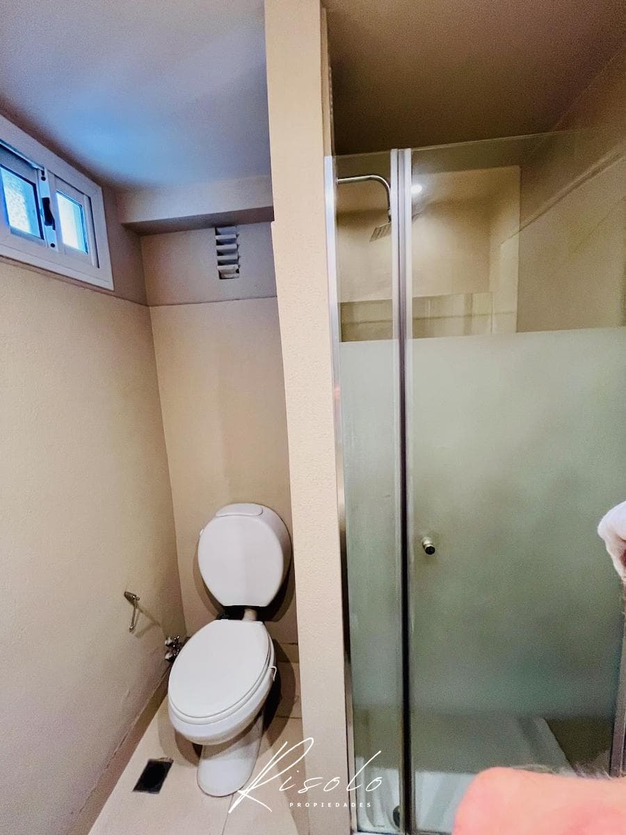Apartment for Sale, 4 rooms, 3 bedrooms, 2 bathrooms. Kitchen. Utility room. Reciclado, Recoleta