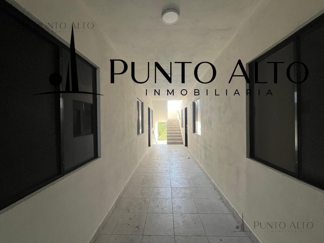 APARTMENT FOR SALE A FEW BLOCKS FROM THE AIRPORT