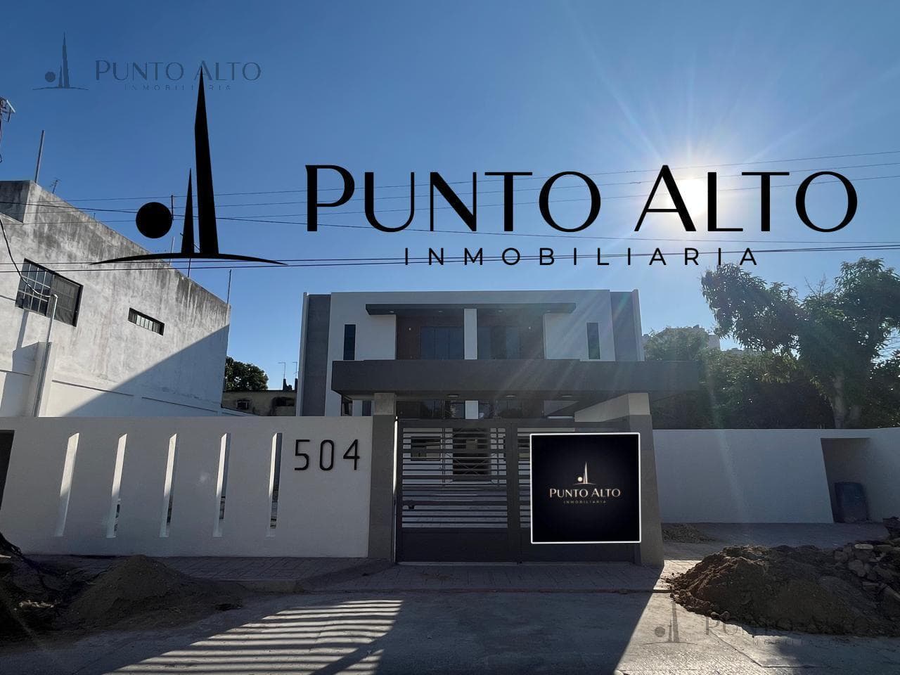 APARTMENT FOR SALE A FEW BLOCKS FROM THE AIRPORT