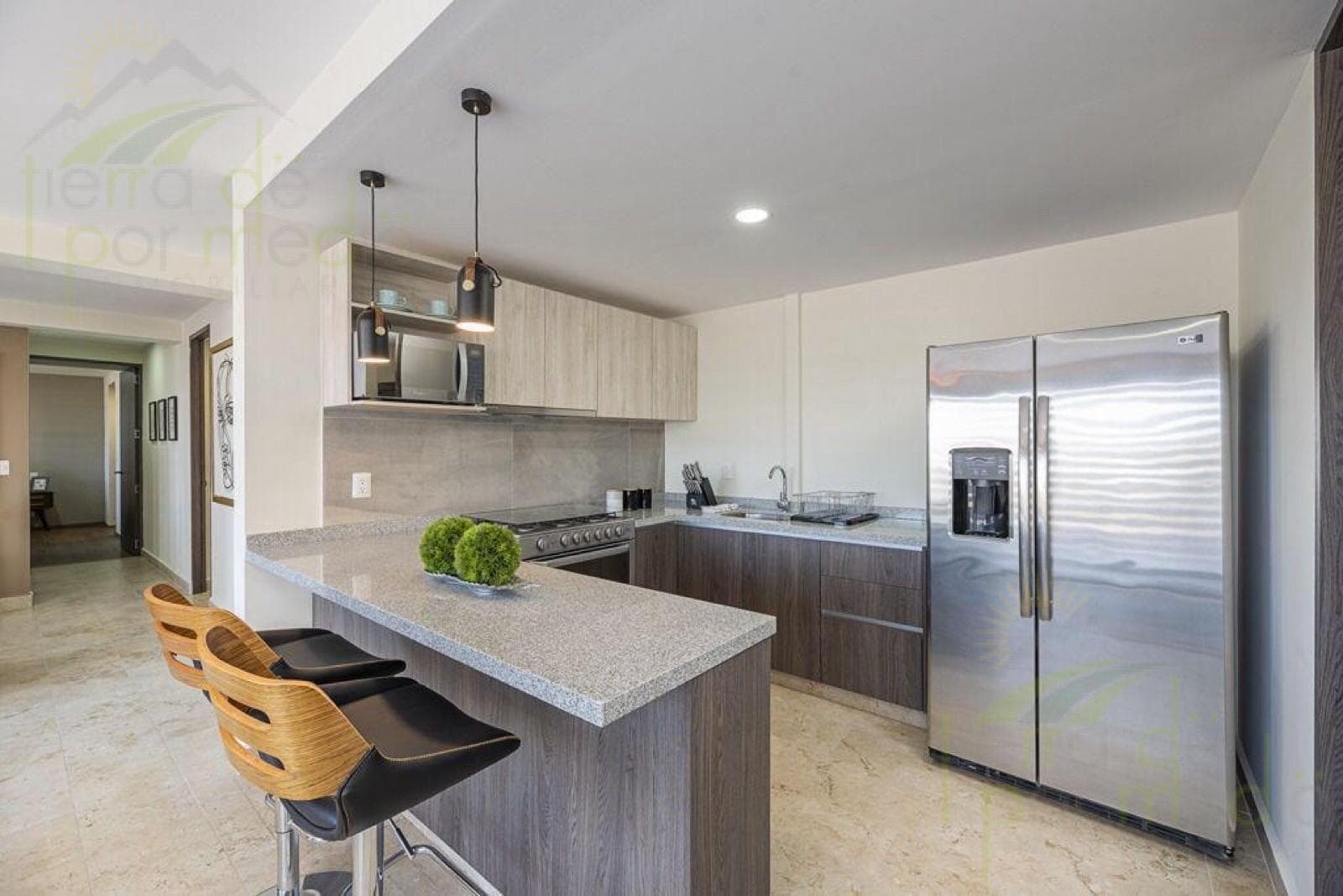 3-Bedroom Apartment (or 2 Bedrooms + TV Room) in Downtown Juriquilla, Querétaro