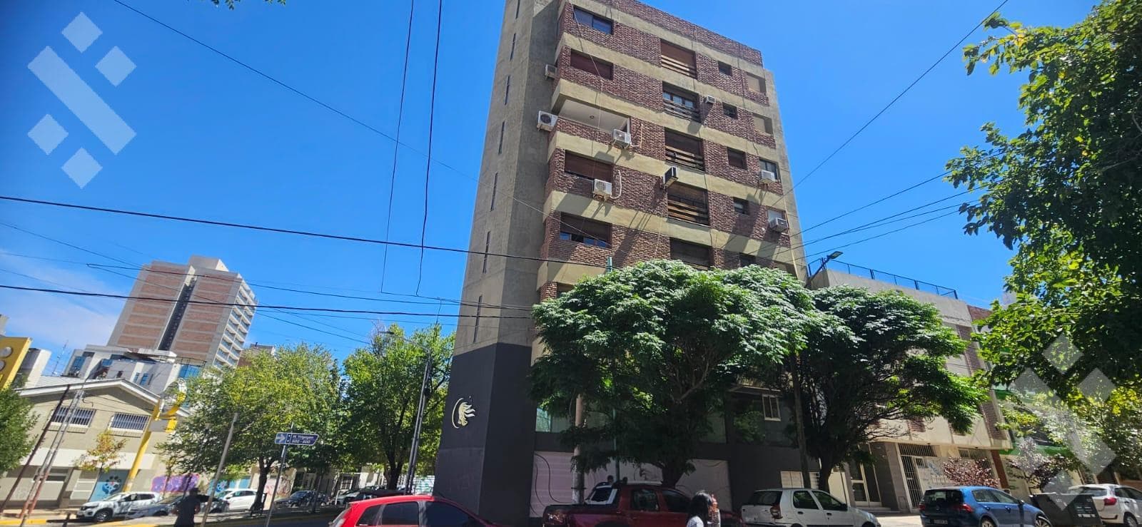 2-Bedroom Apartment for Sale - Suitable for Professionals - Corner of 9 de Julio and 100 - Neuquén City