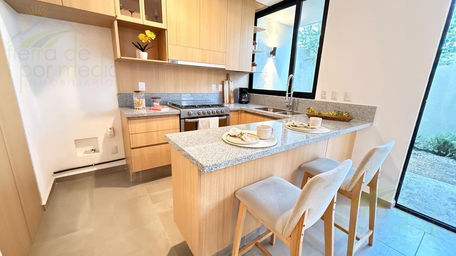 Ground-Floor Apartment with Two Gardens, Nuevo Refugio, Querétaro