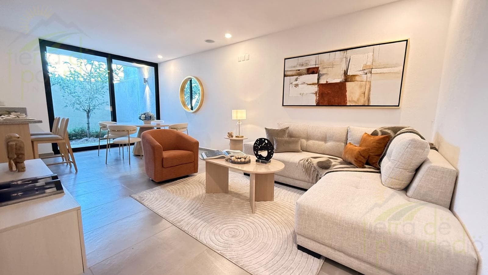 Ground-Floor Apartment with Two Gardens, Nuevo Refugio, Querétaro