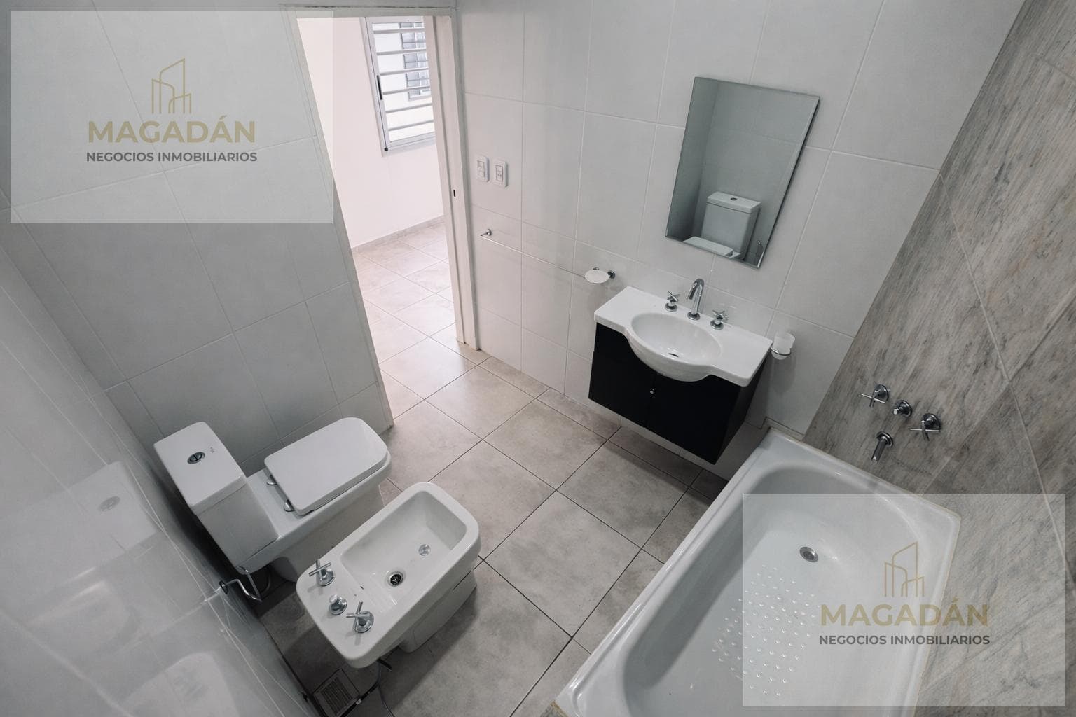 For Rent—Studio Apartment, 36 m², Front-Facing, Ground Floor, Villa Luzuriaga
