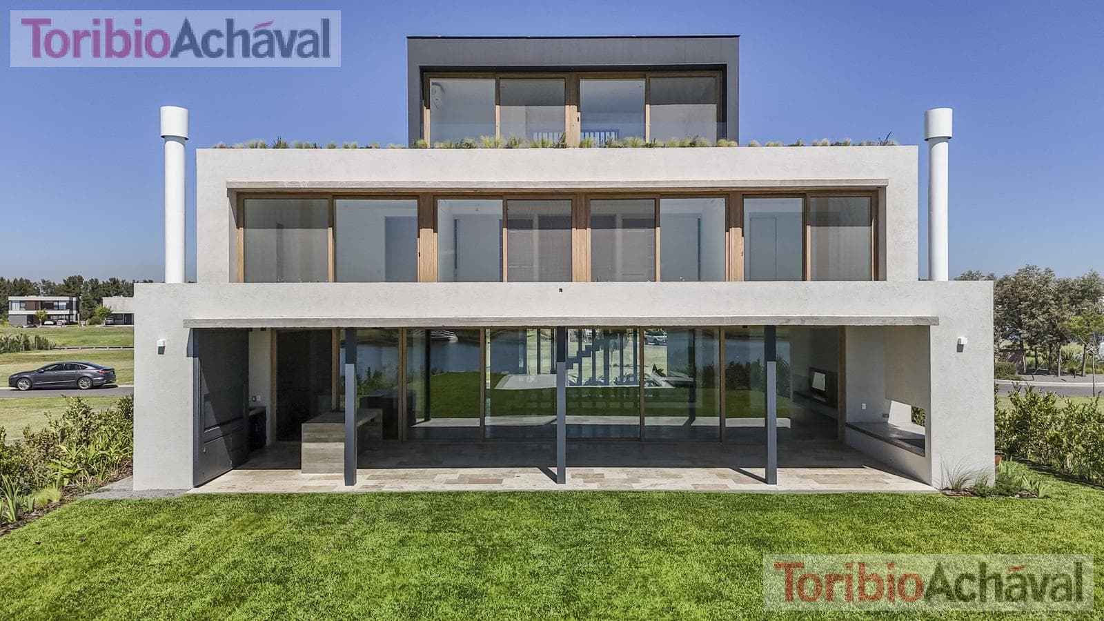 Brand-new, waterfront, premium home with 9 rooms for sale in Los Puentes, Nordelta