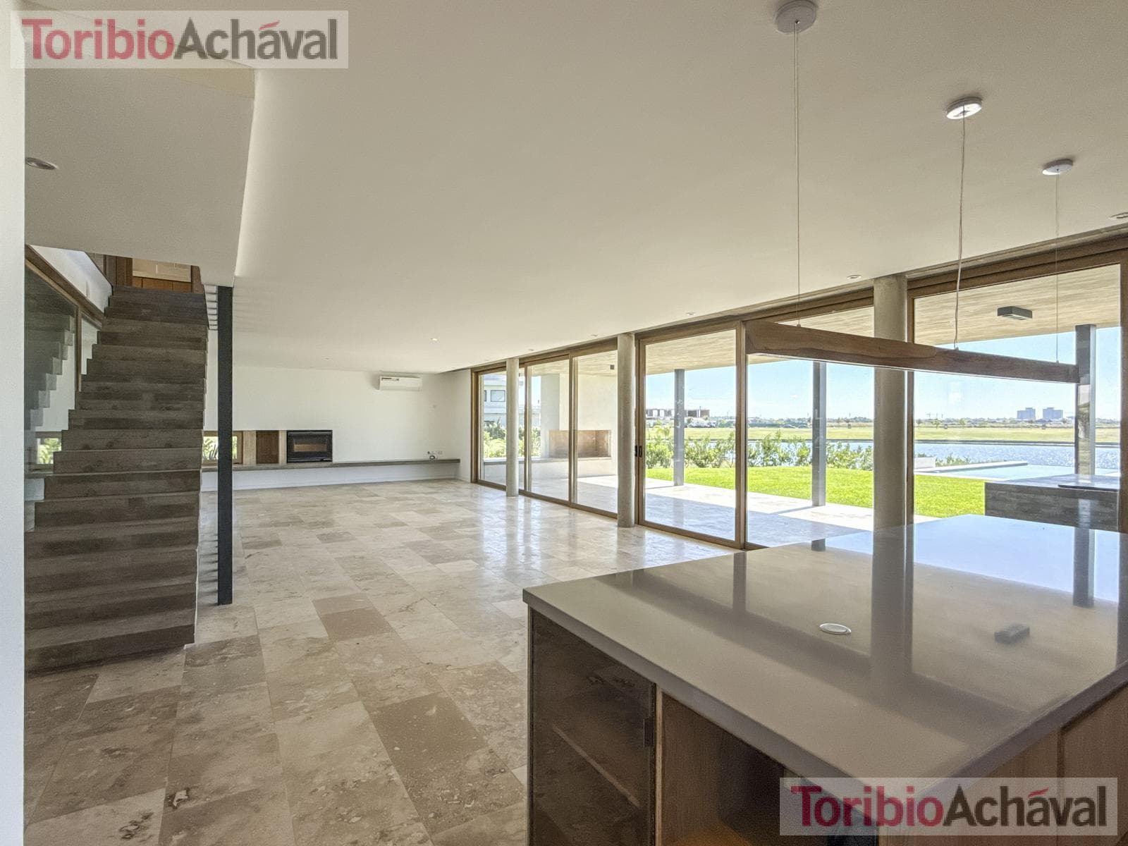 Brand-new, waterfront, premium home with 9 rooms for sale in Los Puentes, Nordelta