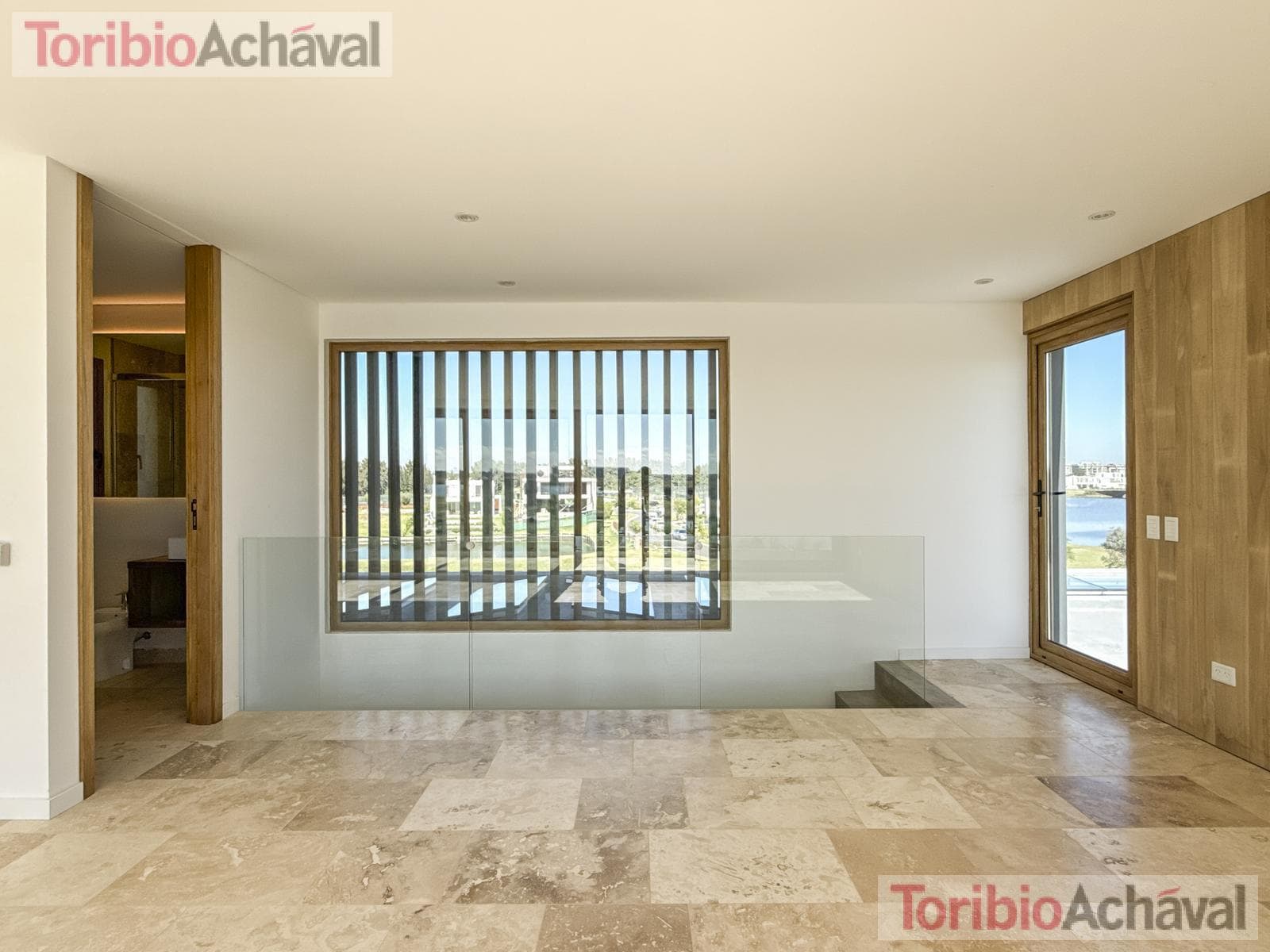 Brand-new, waterfront, premium home with 9 rooms for sale in Los Puentes, Nordelta