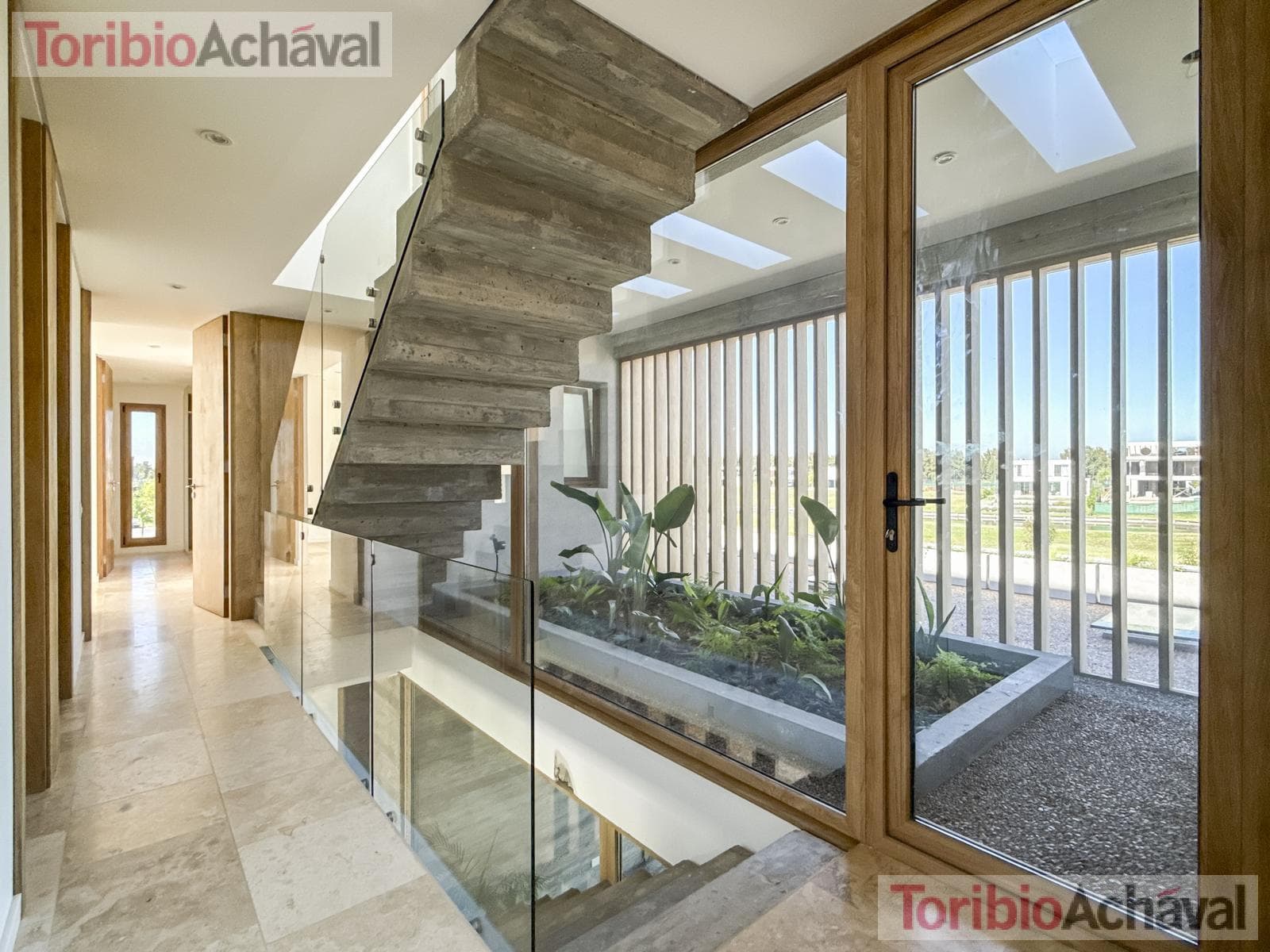 Brand-new, waterfront, premium home with 9 rooms for sale in Los Puentes, Nordelta