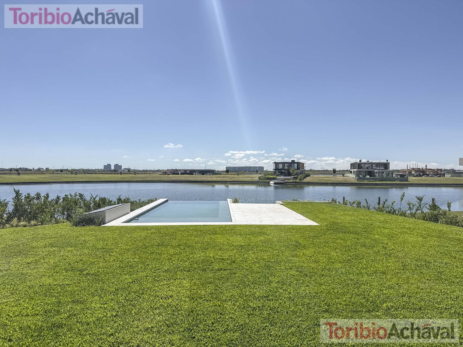 Brand-new, waterfront, premium home with 9 rooms for sale in Los Puentes, Nordelta