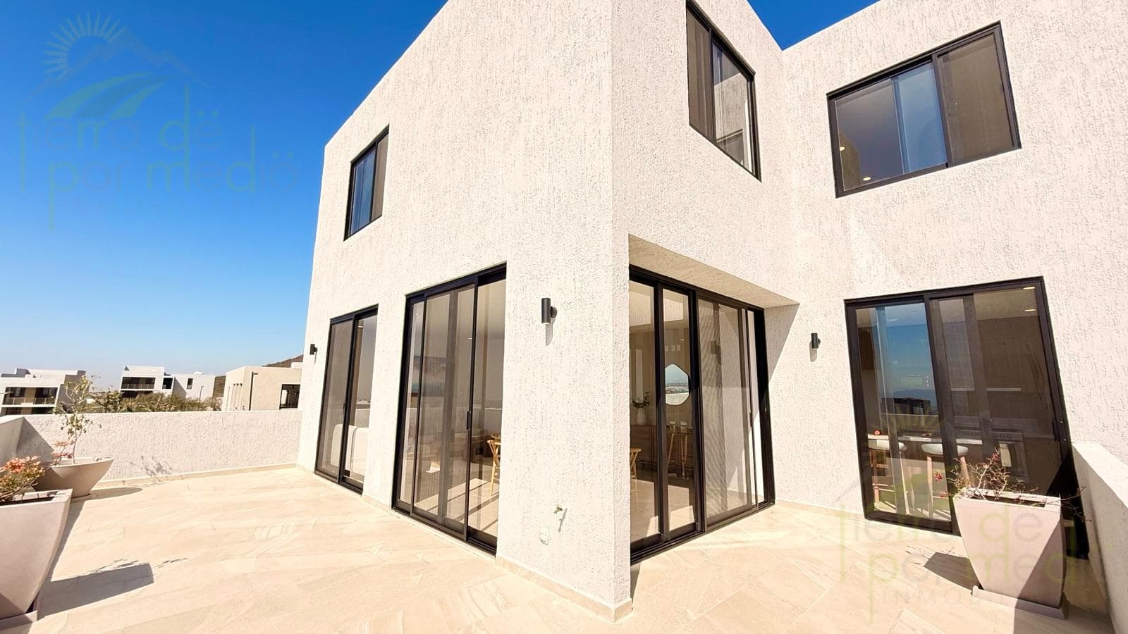 House / Townhouse, 3-Bedroom Option in Altos Juriquilla, Querétaro