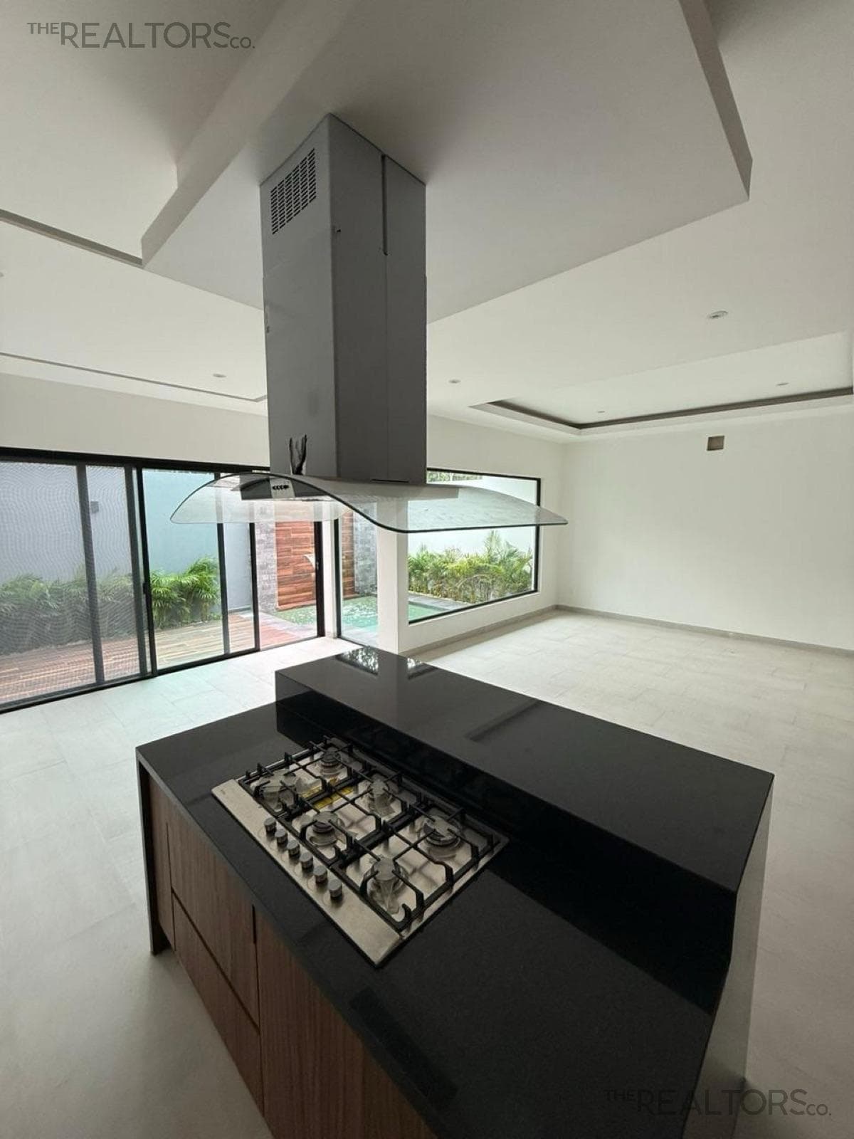 House in the Vía Cumbres Subdivision