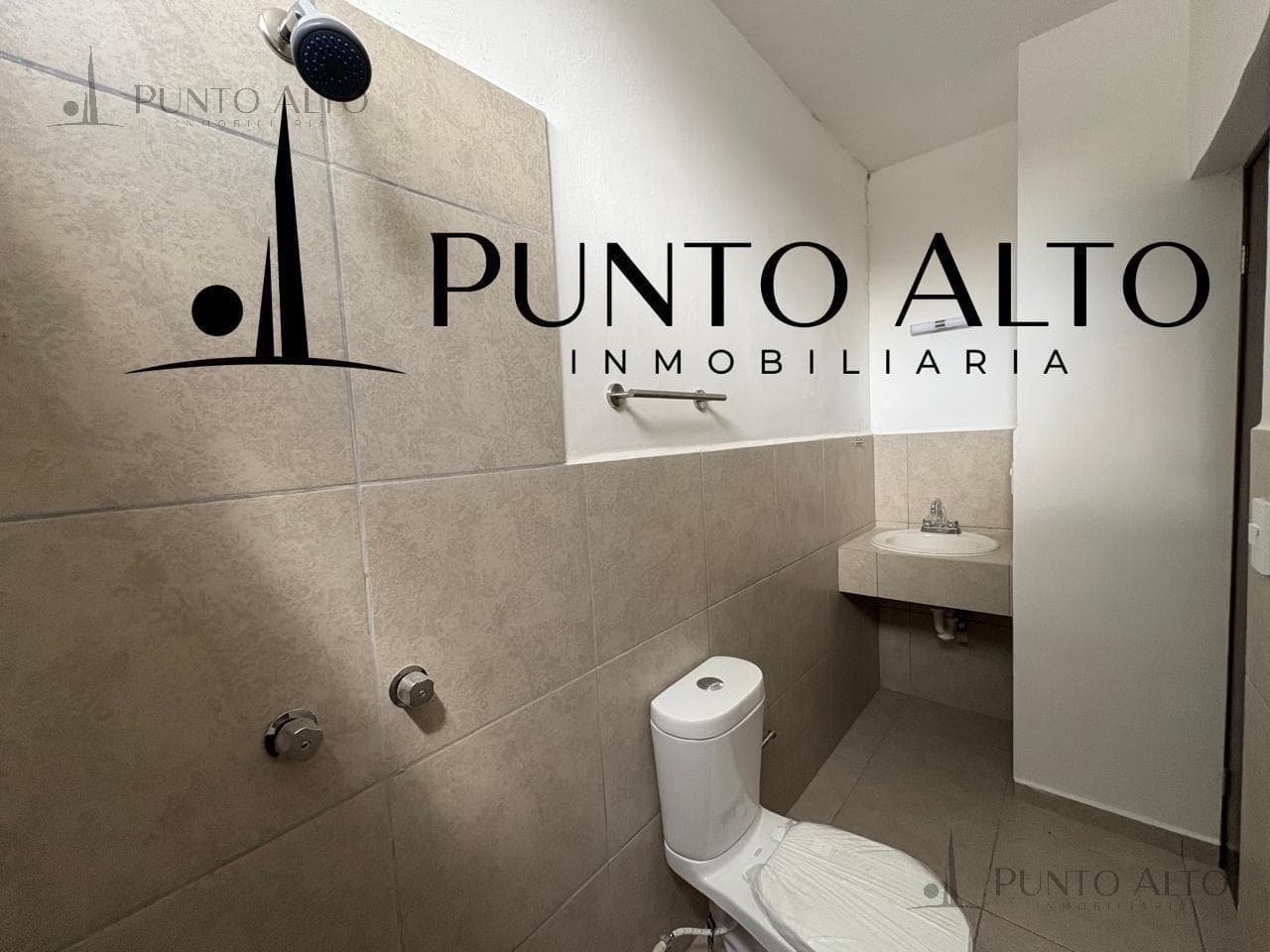 APARTMENT FOR SALE ON THE GROUND FLOOR, VERY CLOSE TO THE BEACH AND THE MADERO REFINERY.