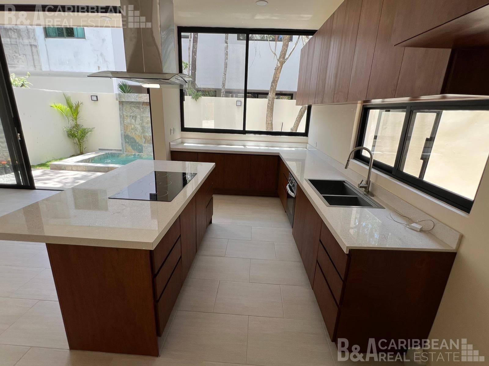 House for Sale in Senderos de Mayakoba, Playa del Carmen