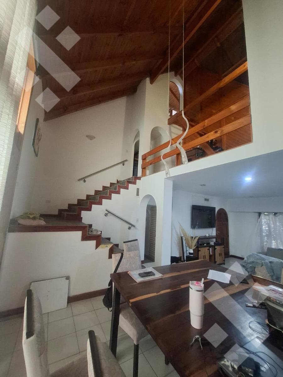 3-bedroom house for sale. Jardines del Rey. Neuquén City