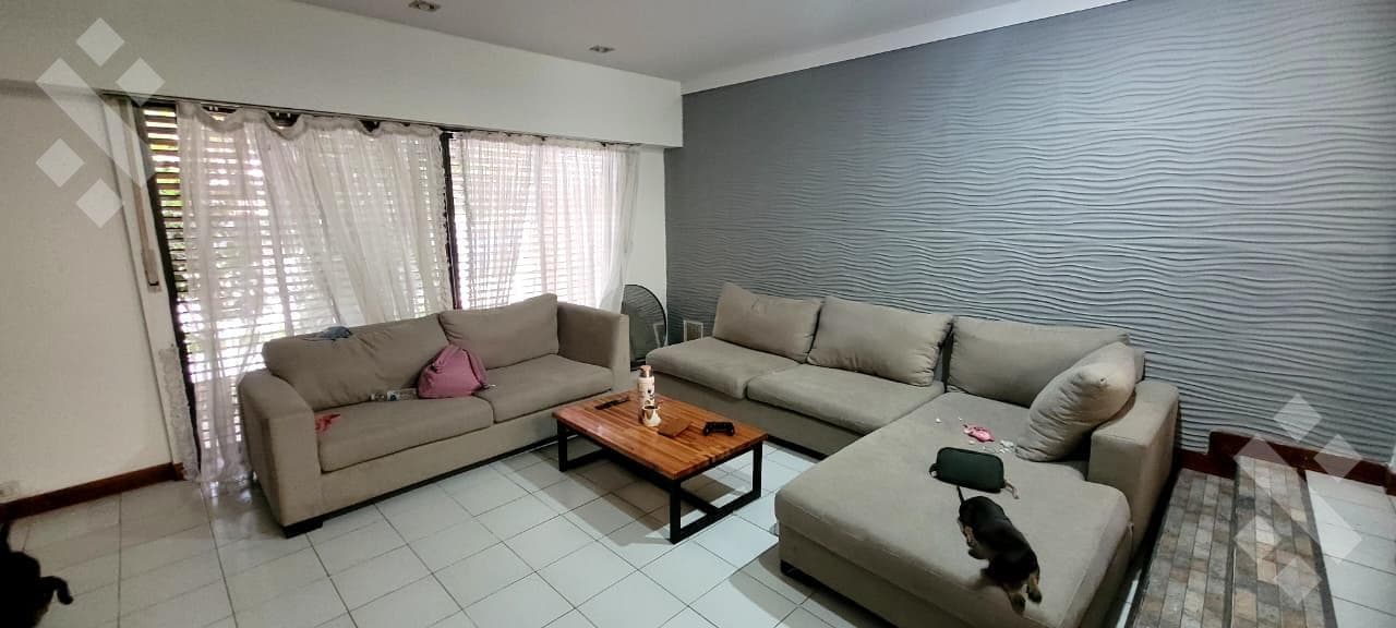 3-bedroom house for sale. Jardines del Rey. Neuquén City