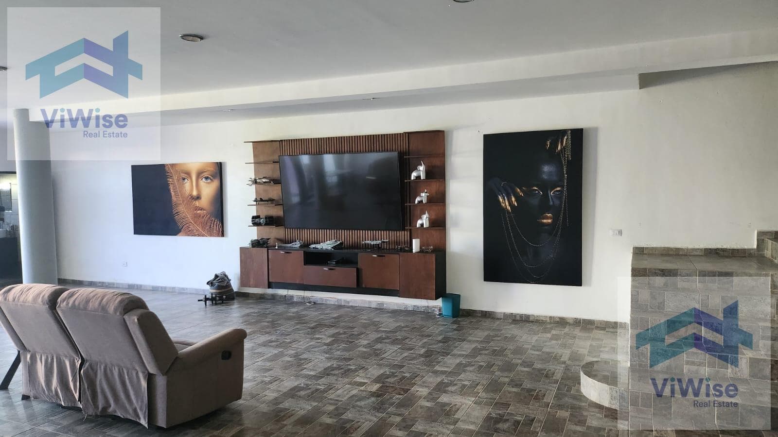 House for Sale with a Beautiful View | Cozy Home | House in the Cumbres del Cimatario Subdivision
