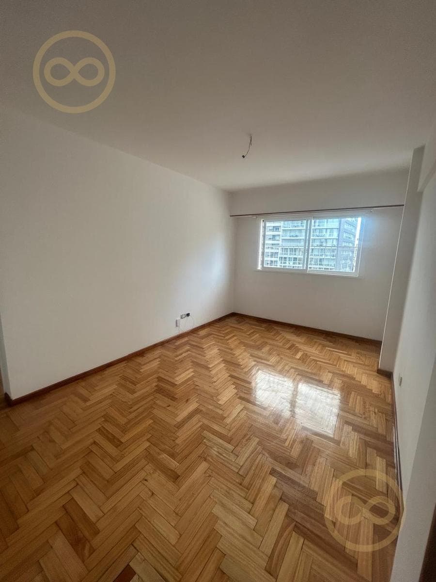 Bright 2-Room Apartment for Sale in the Heart of Villa Crespo